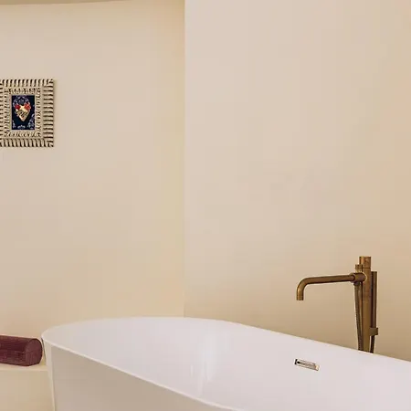 Villa Escape Galeone &infinity Pool 16x4m Ostuni