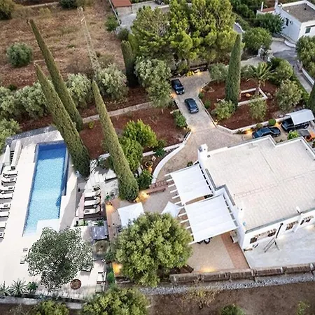 Escape Galeone &infinity Pool 16x4m Villa *