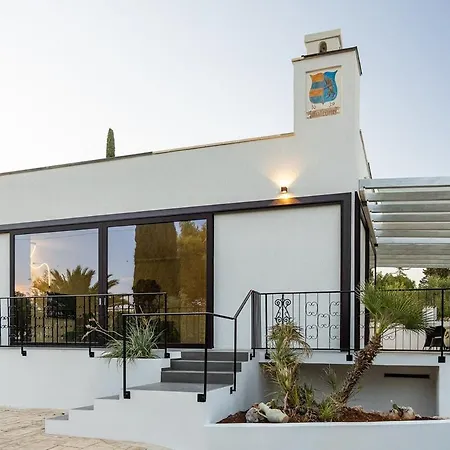 וילה Escape Galeone &infinity Pool 16x4m *